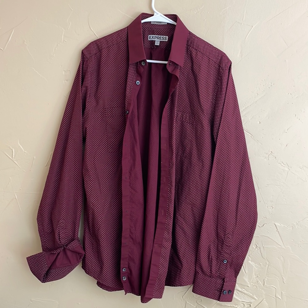 Express Mens Fitted Button Down Long Sleeve, Sz L, Burgundy w/White Dots